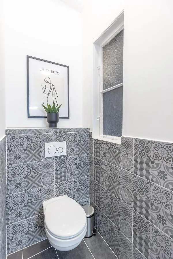 Design Studios Downtown Budapest Apartment
