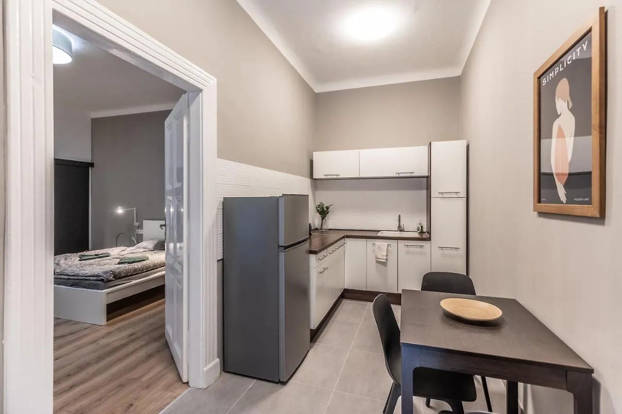 Design Studios Downtown Budapest 0*,  Hungary